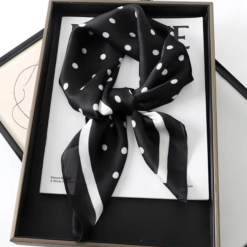 Scarf Silk Square - ผ้าพันคอไหมสี่เหลี่ยมสำหรับผู้หญิง ผ้าคลุมศีรษะ ผ้าพันคอแฟชั่น ผ้าคลุมไหล่ ผ้าพันคอผู้หญิง